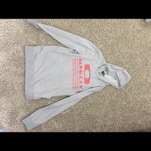 Brand new Oakley hoodie